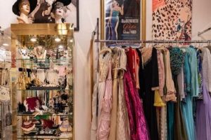 donate clothes consignment